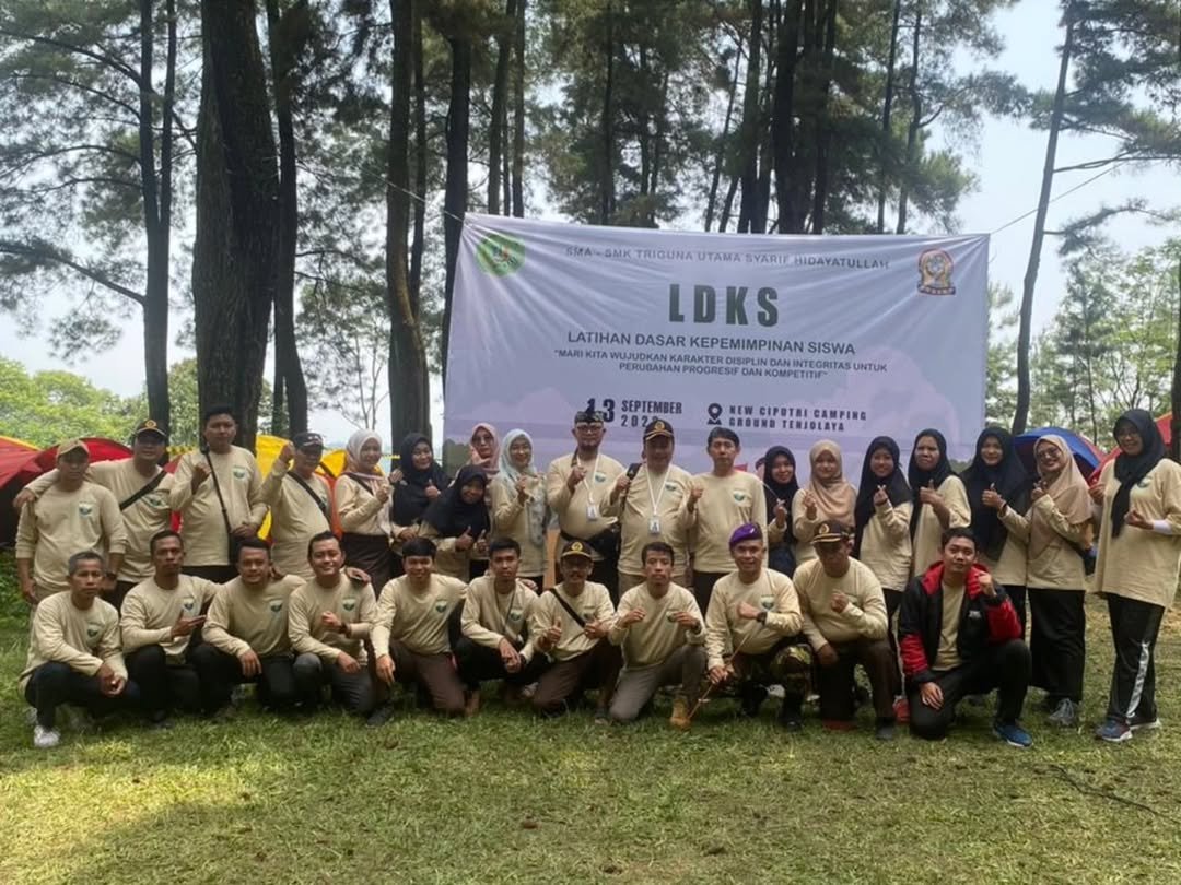 Kegiatan-Latihan-Dasar-Kepemimpinan-Siswa-LDKS-SMA-dan-SMK-Triguna-Utama-Syarif-Hidayatullah-1-3-September-2023-New-Ciputri-Camping-Ground-Tenjolaya.-2-1